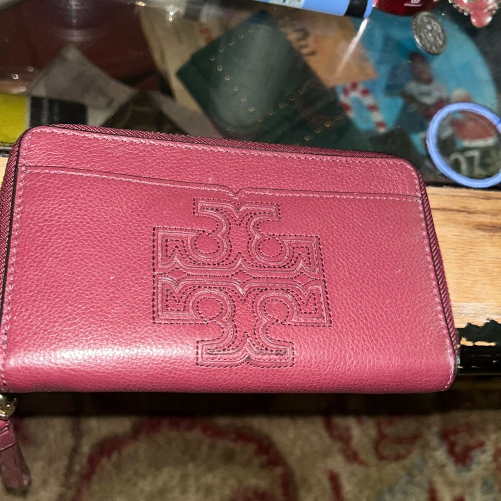 Tory Burch wristlet